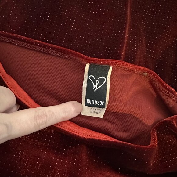 Vintage Y2K Red Velvet Glitter Mini Bodycon Vamp Dress. - Picture 7 of 7